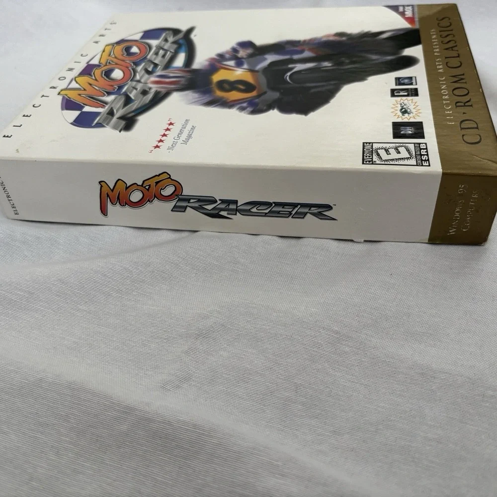 MOTO RACER SET 1997 CD ROM PC WINDOWS 95 VINTAGE RARE